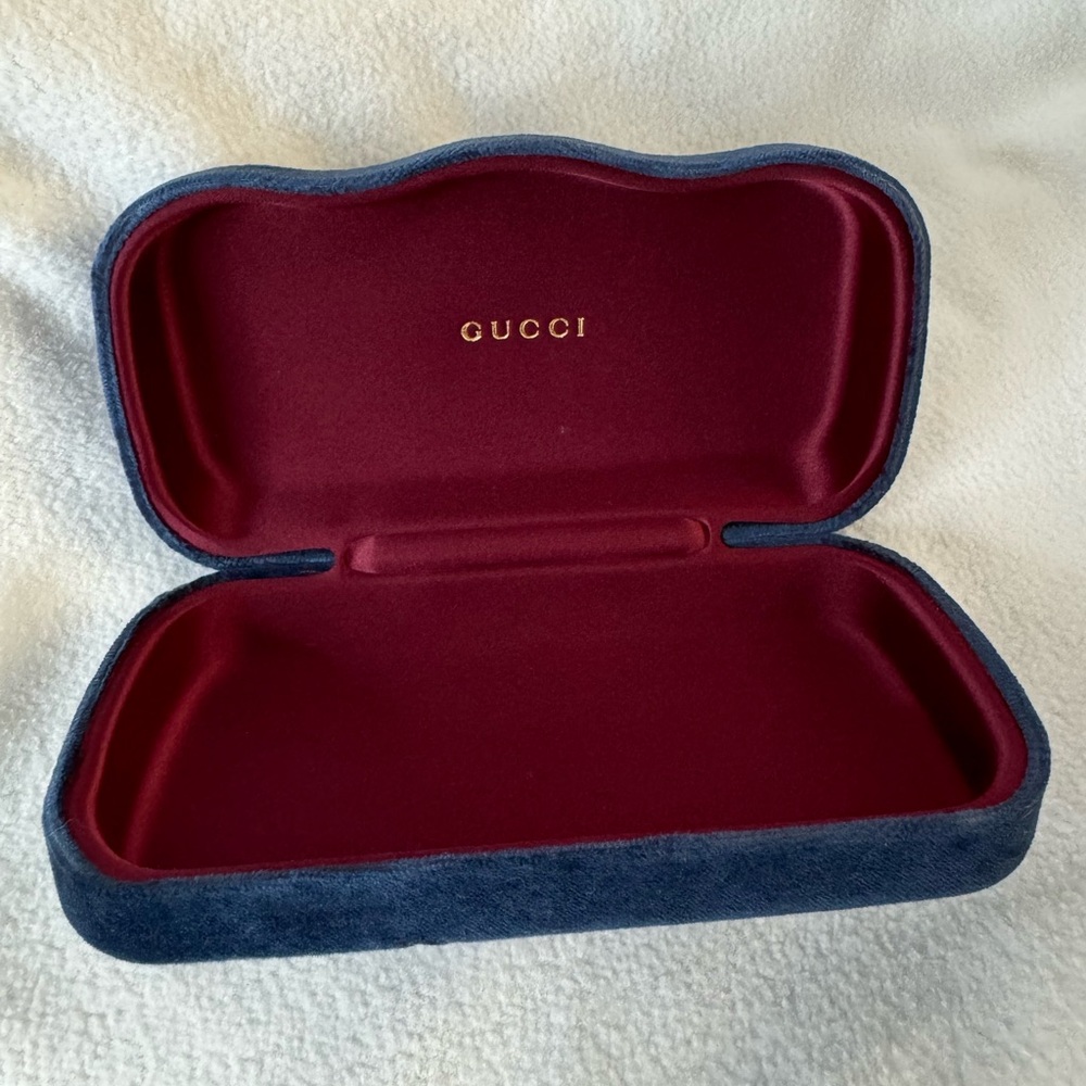 GUCCI SUNGLASSES - EYEGLASSES CLAMSHELL HARD CASE BLUE VELVET - AUTHENTIC